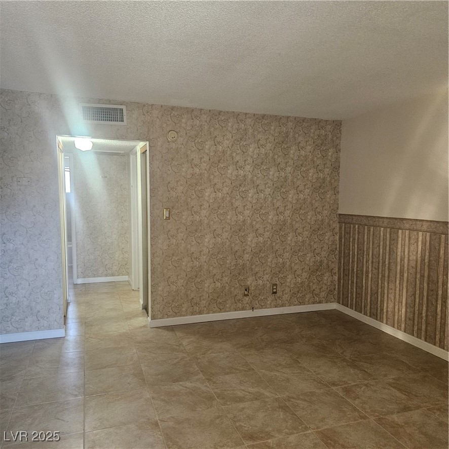 350 East Desert Inn Road C203 Property Photo 25