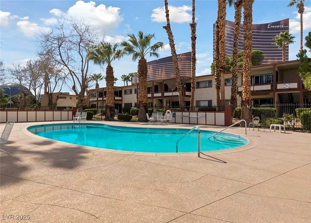350 East Desert Inn Road C203 Property Photo 31