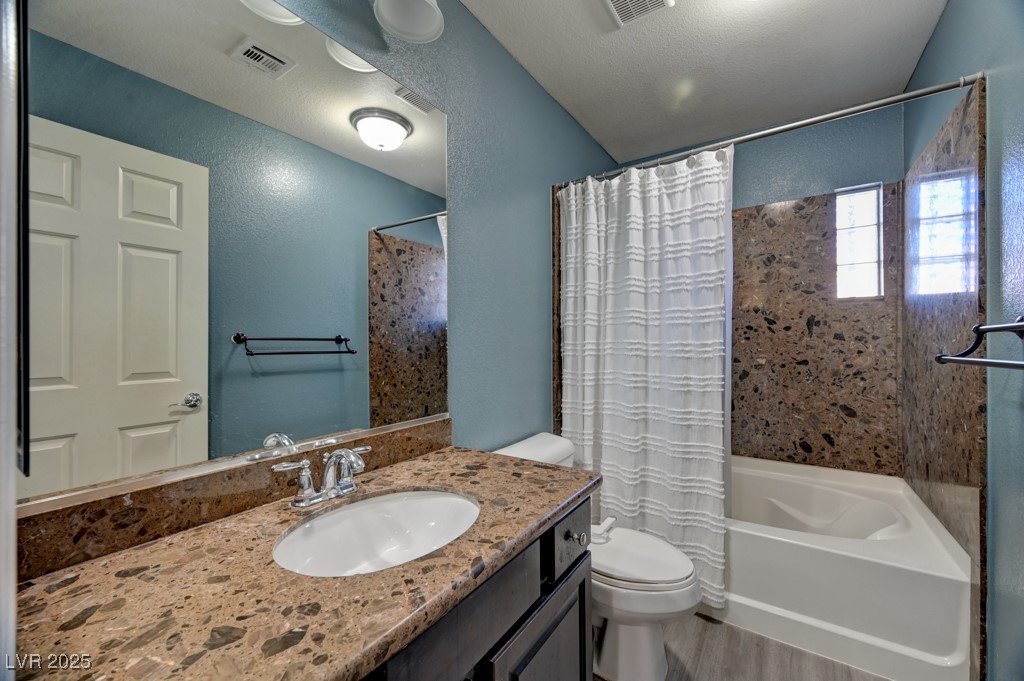 6871 Treble Clef Avenue Property Photo 17