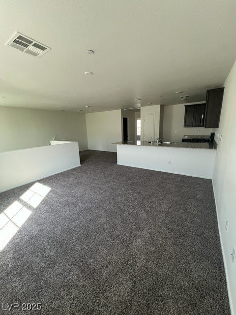 4561 Woolcomber Street Property Photo 4