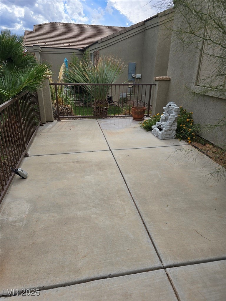 463 Hagens Alley Property Photo 3