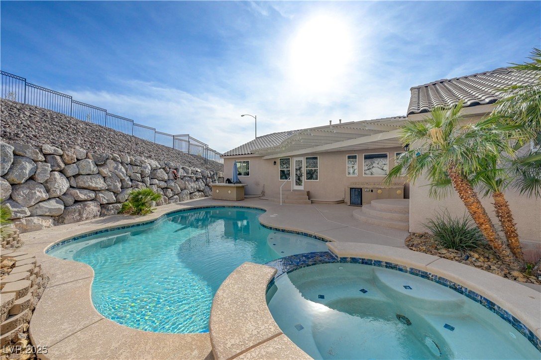 909 Rhyolite Terrace Property Photo 73