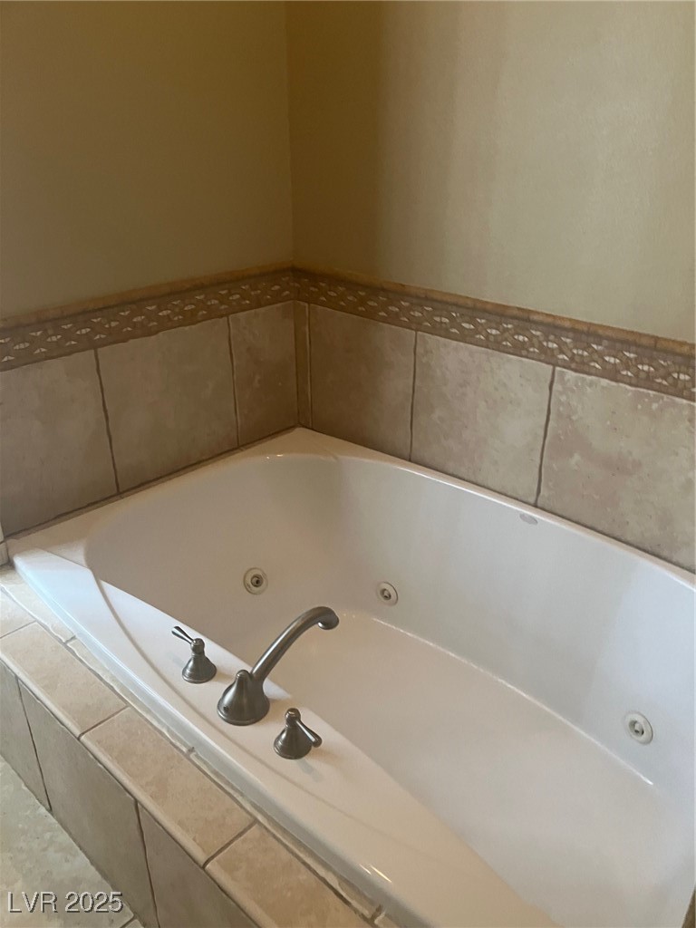 32 Via Vasari 103 Property Photo 21
