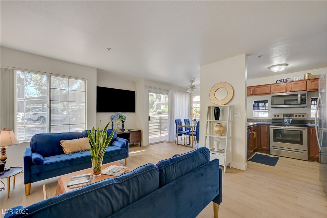 2729842 Property Photo 3