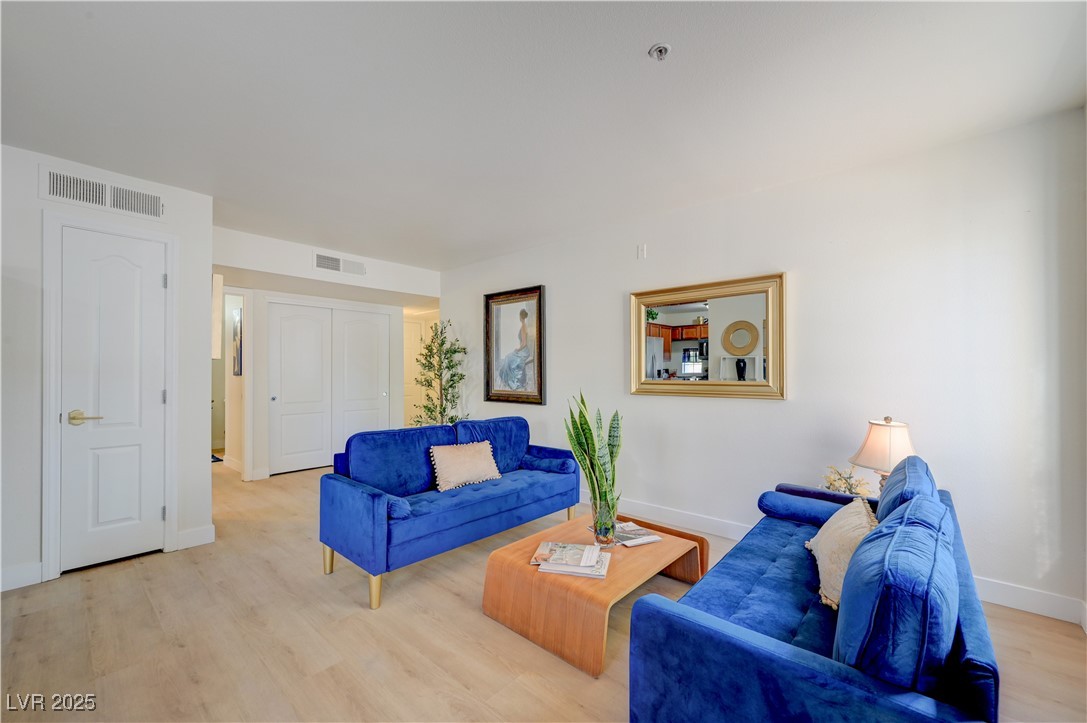 2729842 Property Photo 7