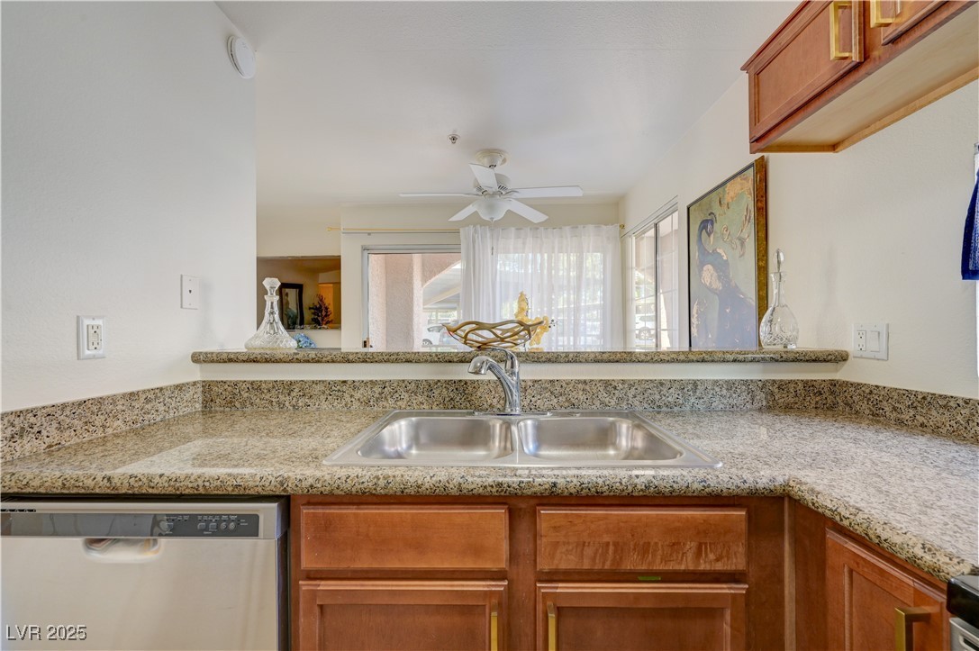 2729842 Property Photo 10