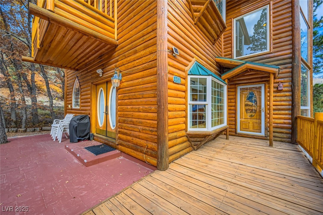 4458 Yellow Pine Avenue Property Photo 8