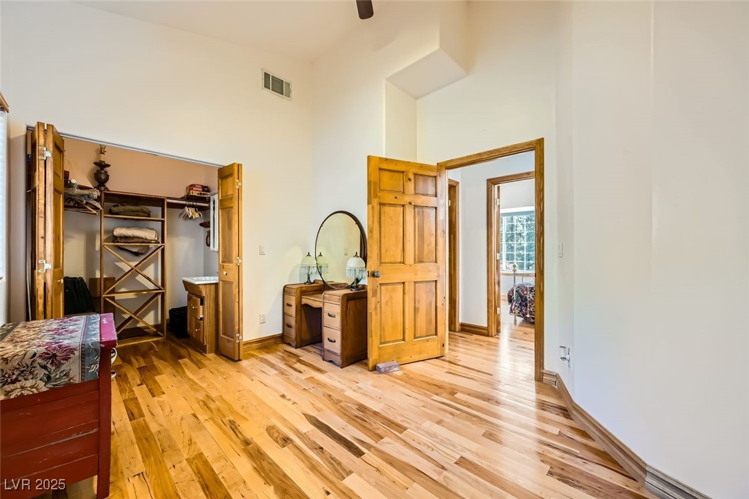4458 Yellow Pine Avenue Property Photo 32