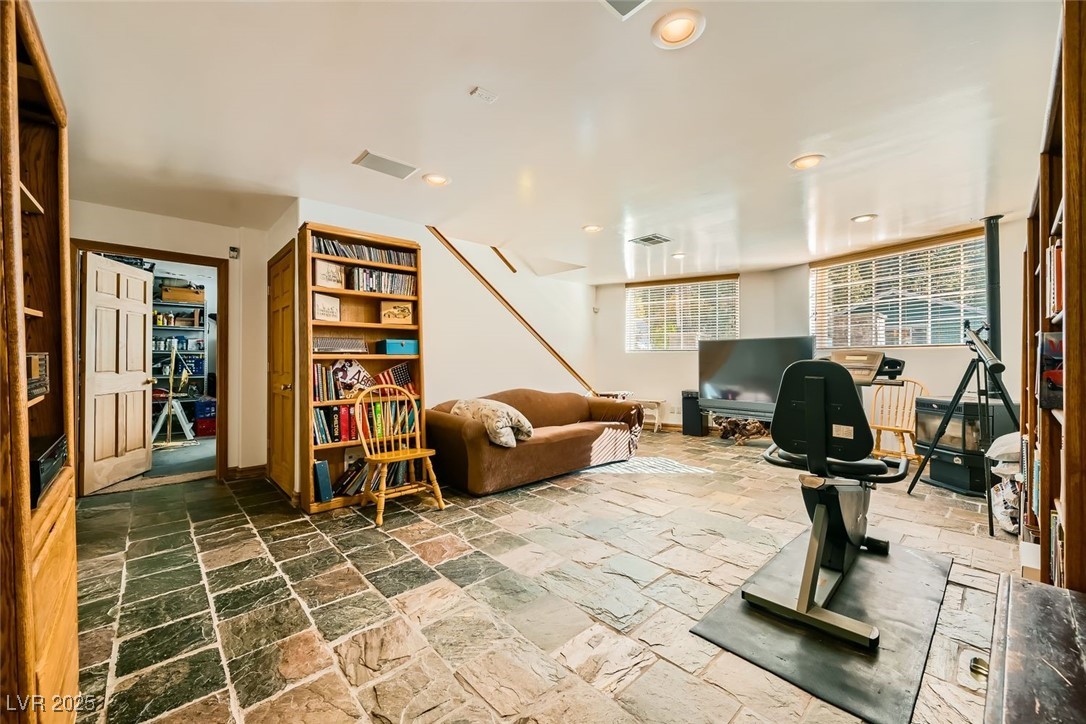 4458 Yellow Pine Avenue Property Photo 38