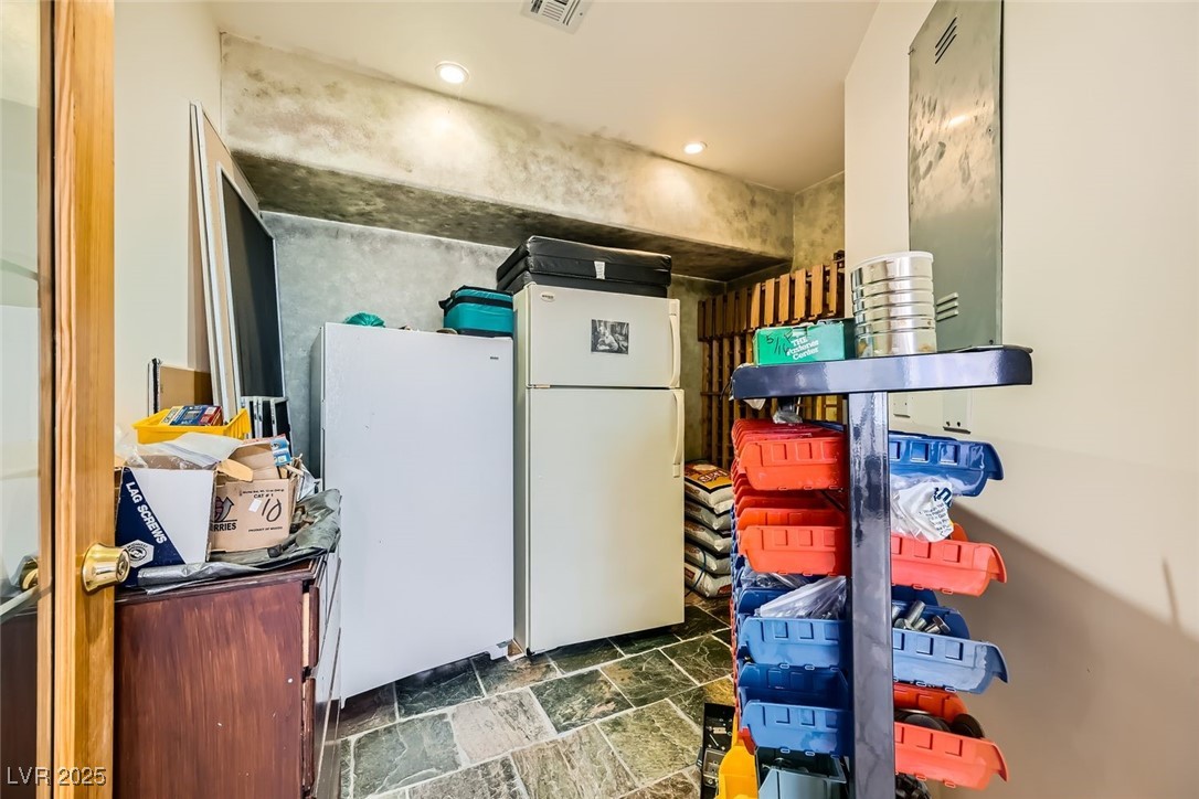 4458 Yellow Pine Avenue Property Photo 45