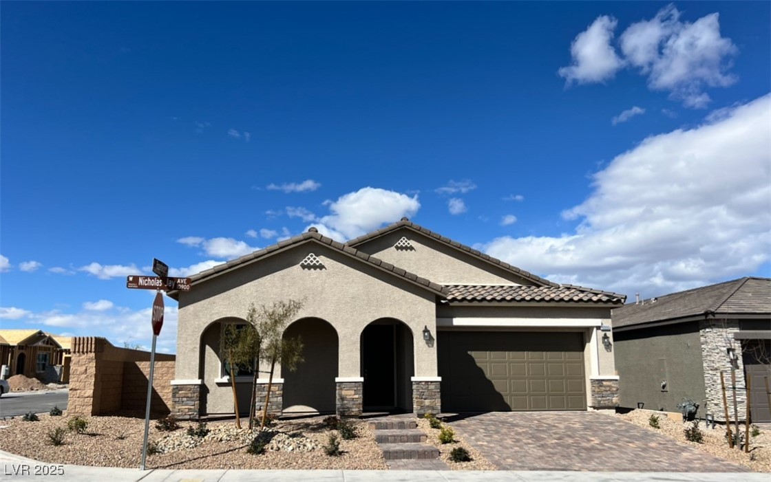 10990 Nicholas Jay Avenue Property Photo 1