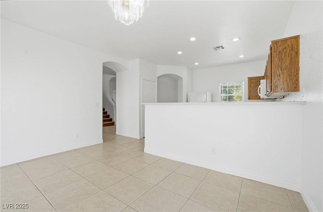 2832 King Michael Avenue Property Photo 7