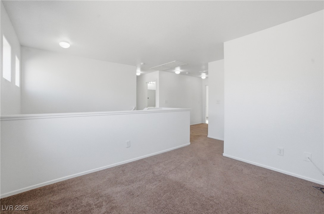 2832 King Michael Avenue Property Photo 11