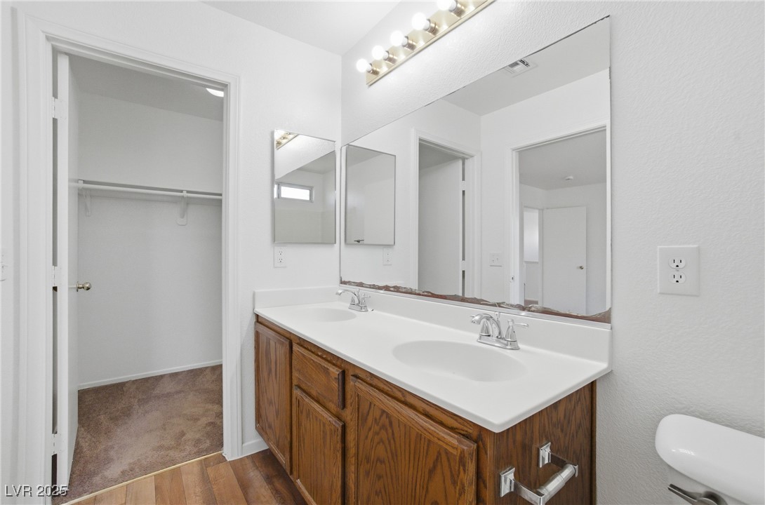 2832 King Michael Avenue Property Photo 16