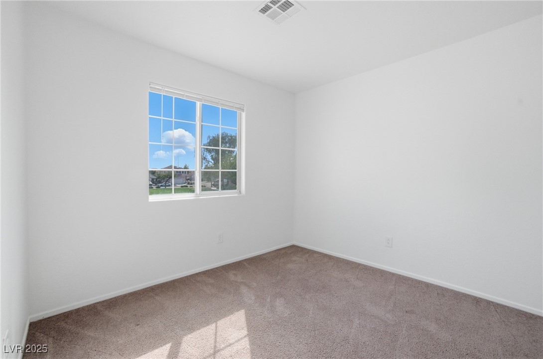 2832 King Michael Avenue Property Photo 18