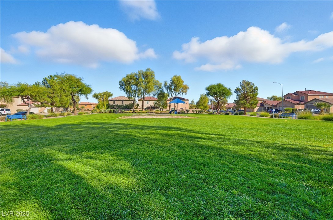 2832 King Michael Avenue Property Photo 36