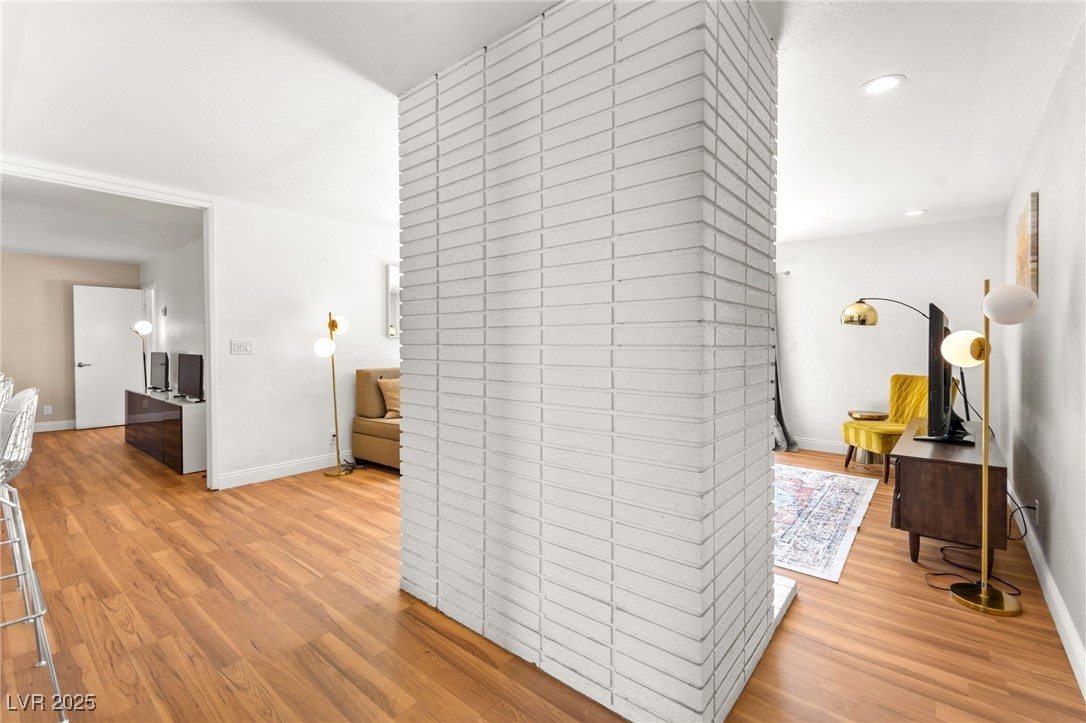 1531 Commanche Drive Property Photo 8