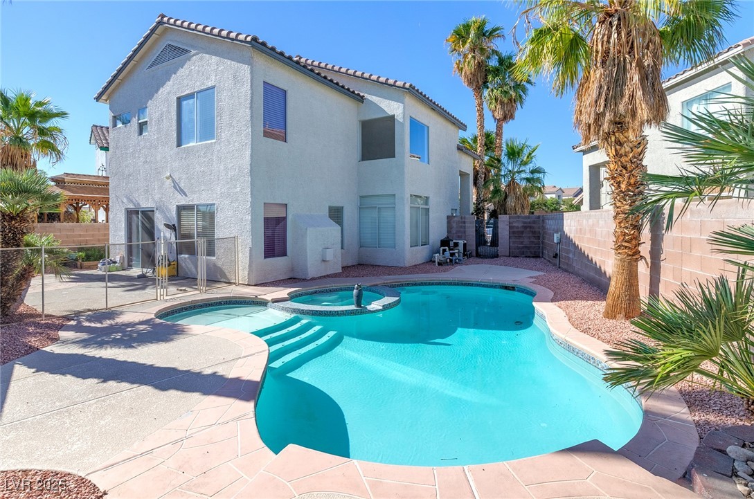 3724 Crest Horn Drive Property Photo 1