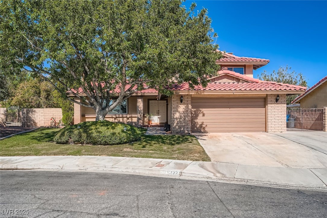 5422 Holbrook Drive Property Photo 1