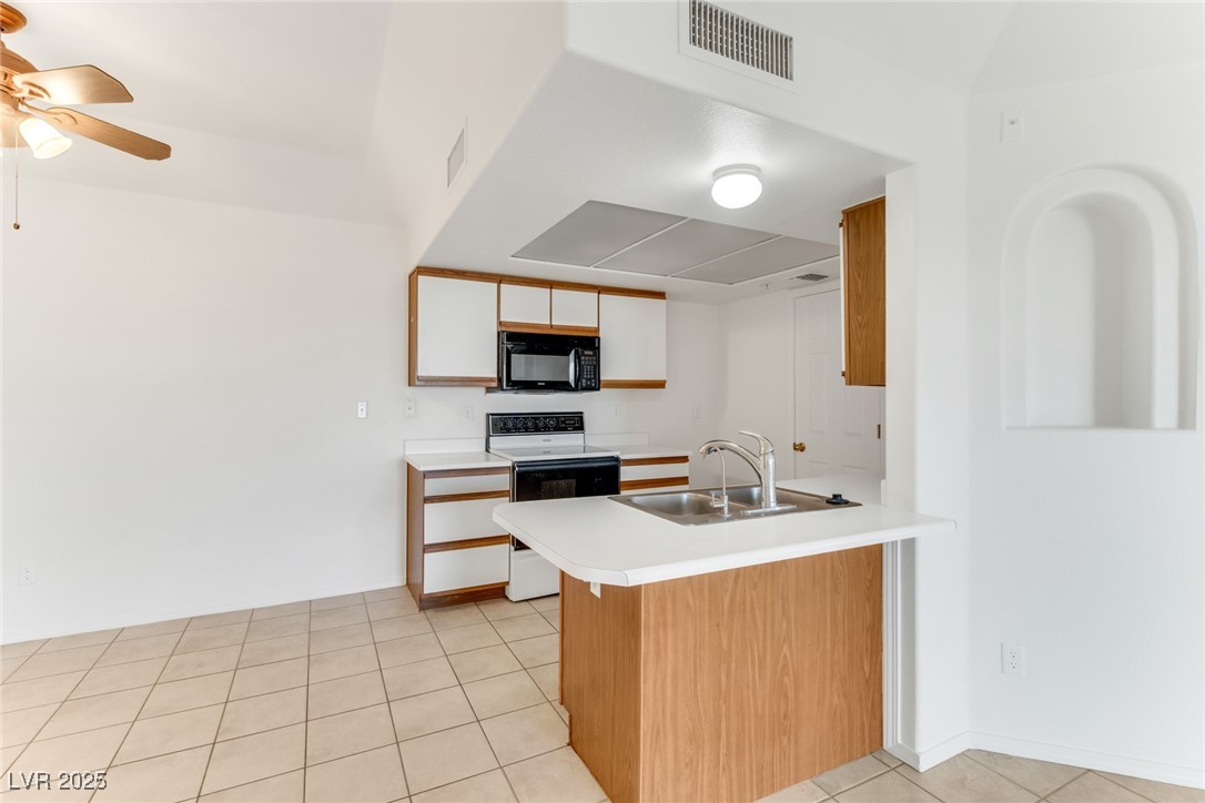 3550 Bay Sands Drive 1098 Property Photo 7