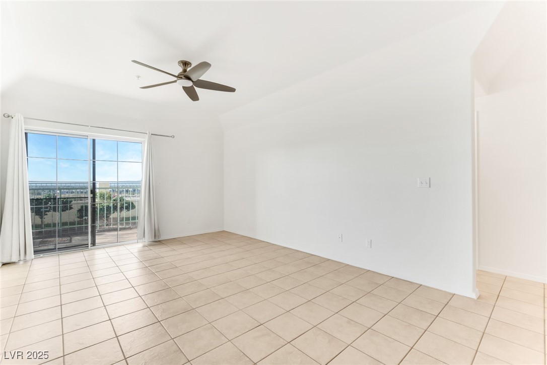 3550 Bay Sands Drive 1098 Property Photo 13