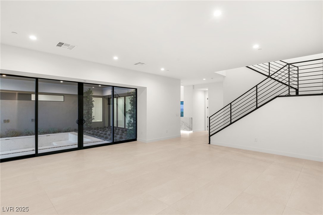7385 Heron Canyon Court Property Photo 24