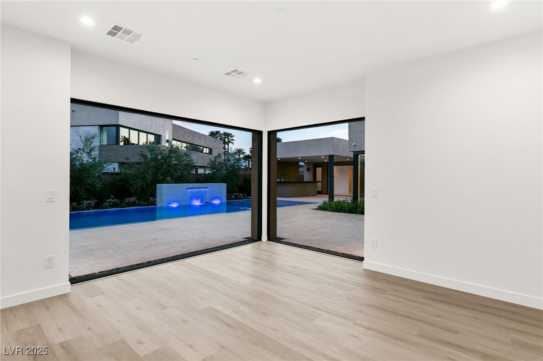 7385 Heron Canyon Court Property Photo 27