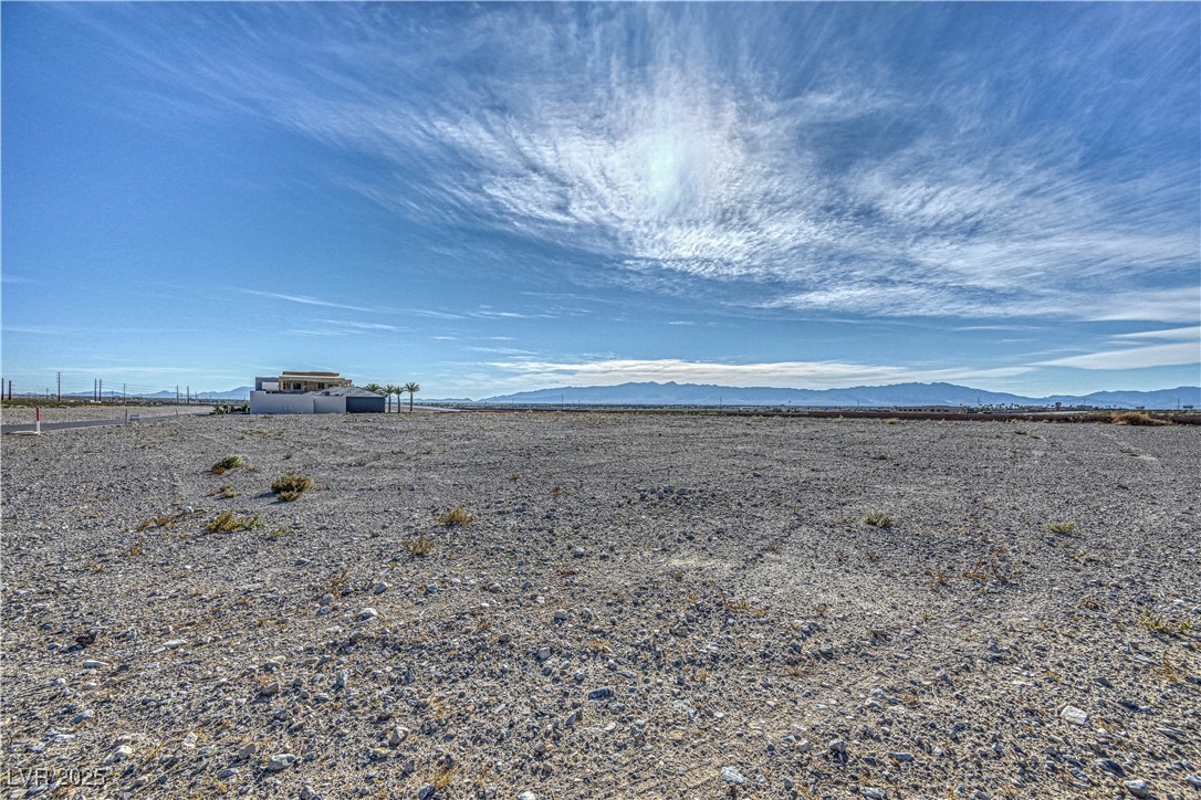 3126 South Spring Mountain Boulevard Property Photo 25