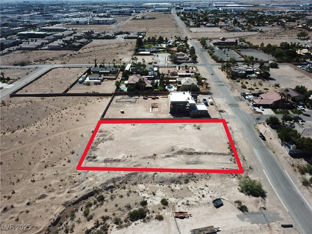 Lindell Rd Property Photo 3