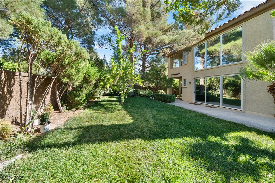 7960 Bermuda Dunes Avenue Property Photo 47
