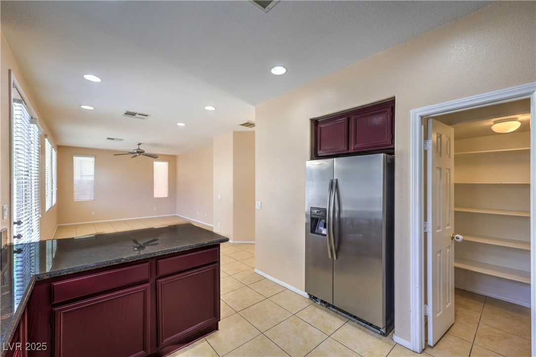 5421 Pipers Stone Street Property Photo 9