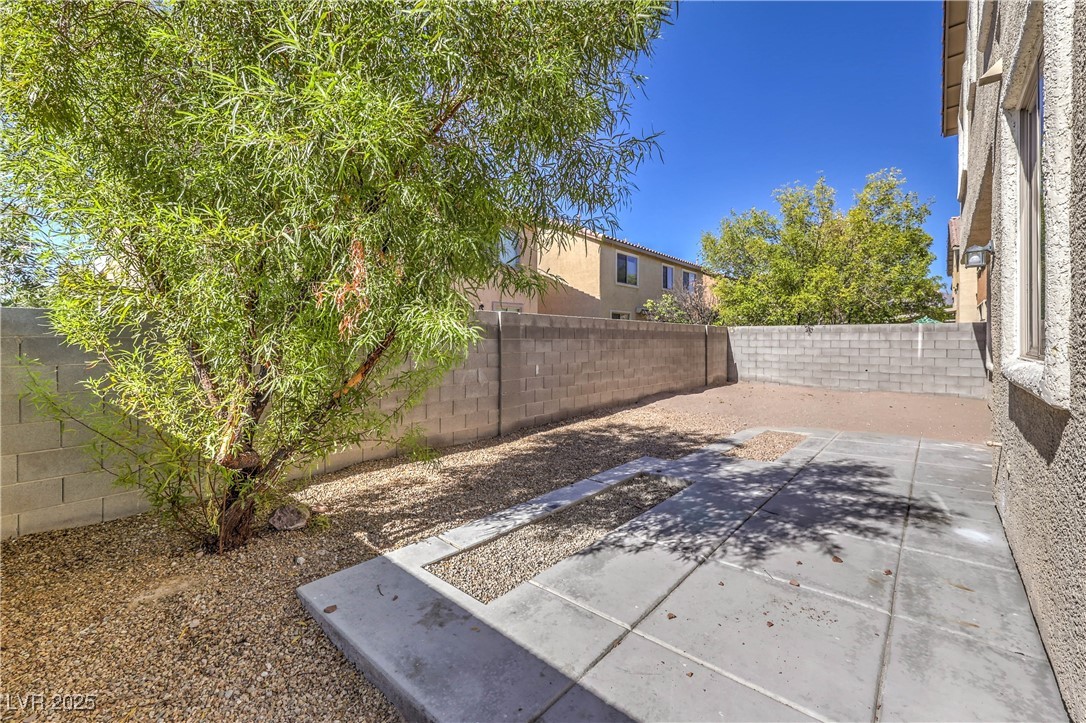 5421 Pipers Stone Street Property Photo 23