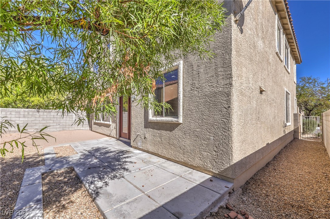 5421 Pipers Stone Street Property Photo 24