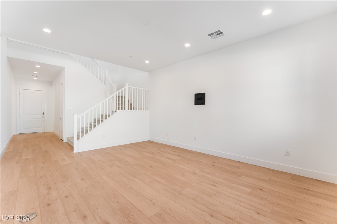 5924 Flowering Hill Court Property Photo 13