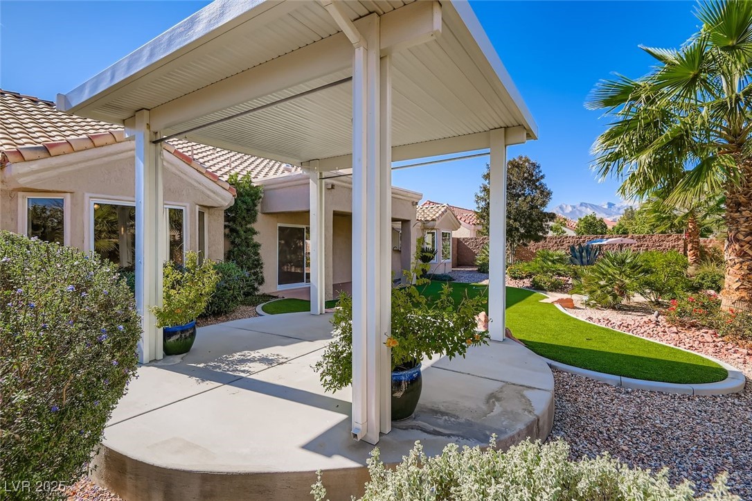 9032 Marble Drive Property Photo 1