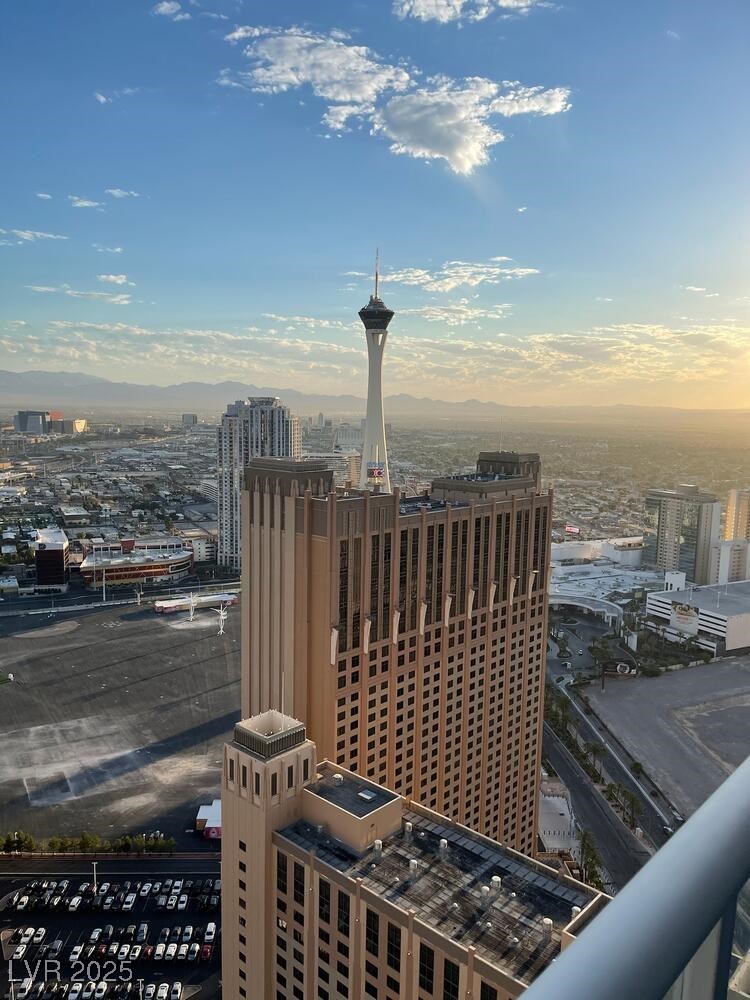 2700 Las Vegas Boulevard 4002 Property Photo 9