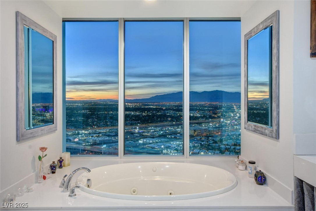 2700 Las Vegas Boulevard 4002 Property Photo 32