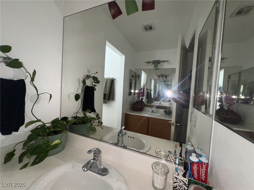 6596 Secluded Avenue Property Photo 27