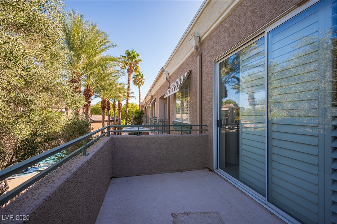 2731275 Property Photo 6