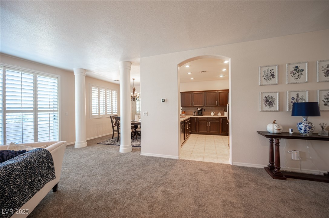 2731275 Property Photo 29