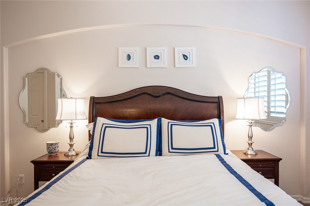 2731275 Property Photo 40