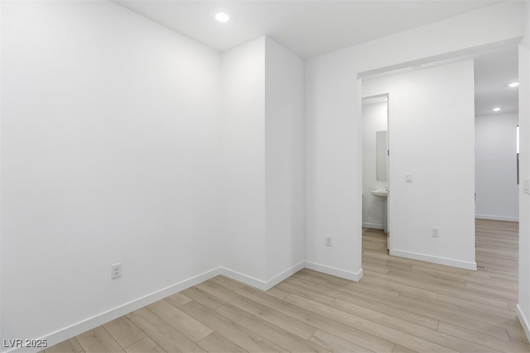 94 Tardando Avenue Property Photo 17