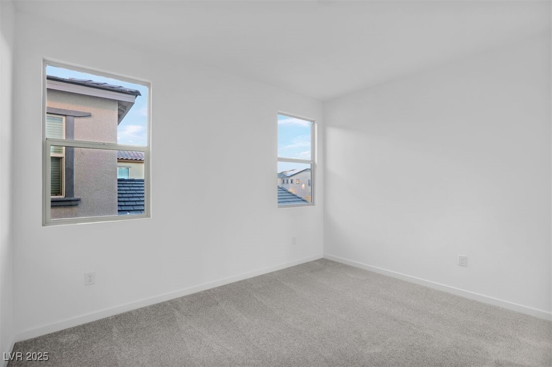 94 Tardando Avenue Property Photo 27