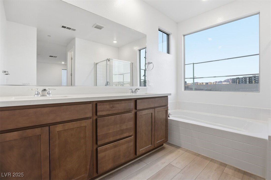 94 Tardando Avenue Property Photo 35