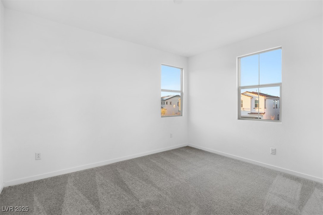 94 Tardando Avenue Property Photo 36