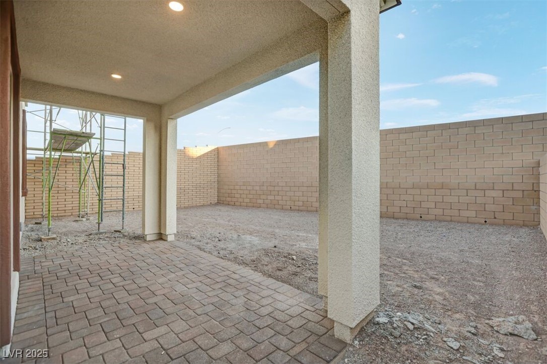 94 Tardando Avenue Property Photo 39