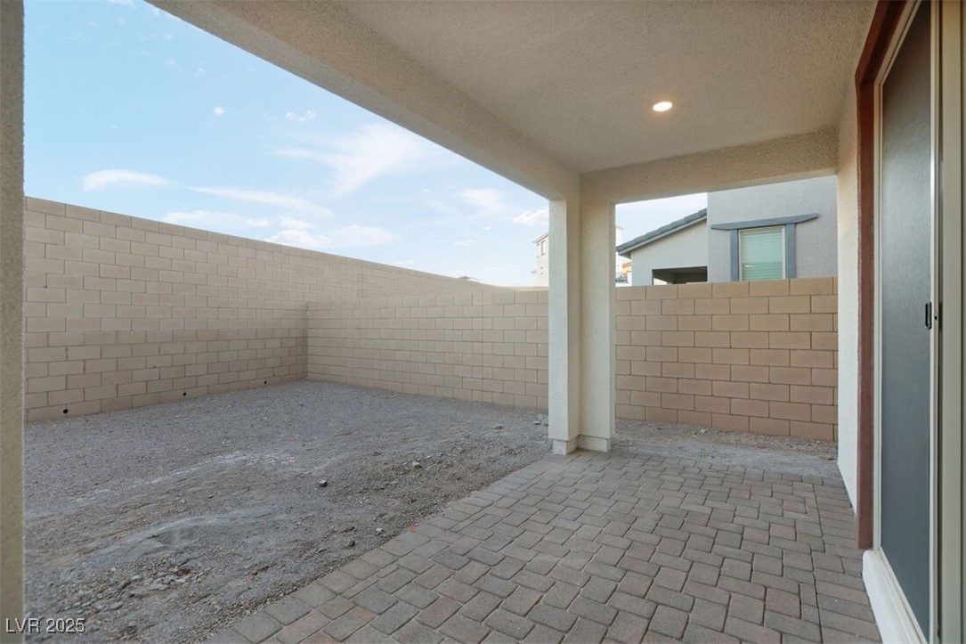 94 Tardando Avenue Property Photo 40