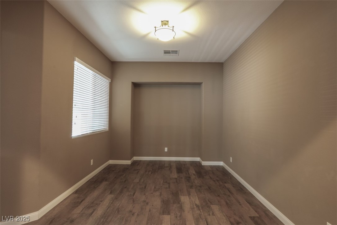 9268 Enchanted Grove Avenue Property Photo 13