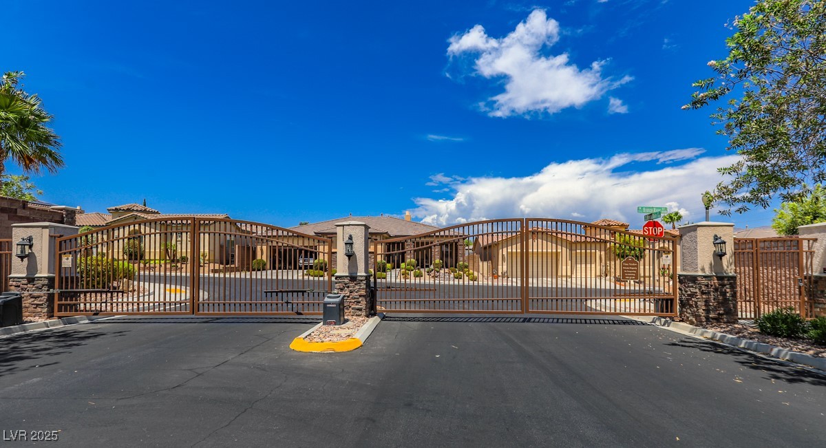 9268 Enchanted Grove Avenue Property Photo 32