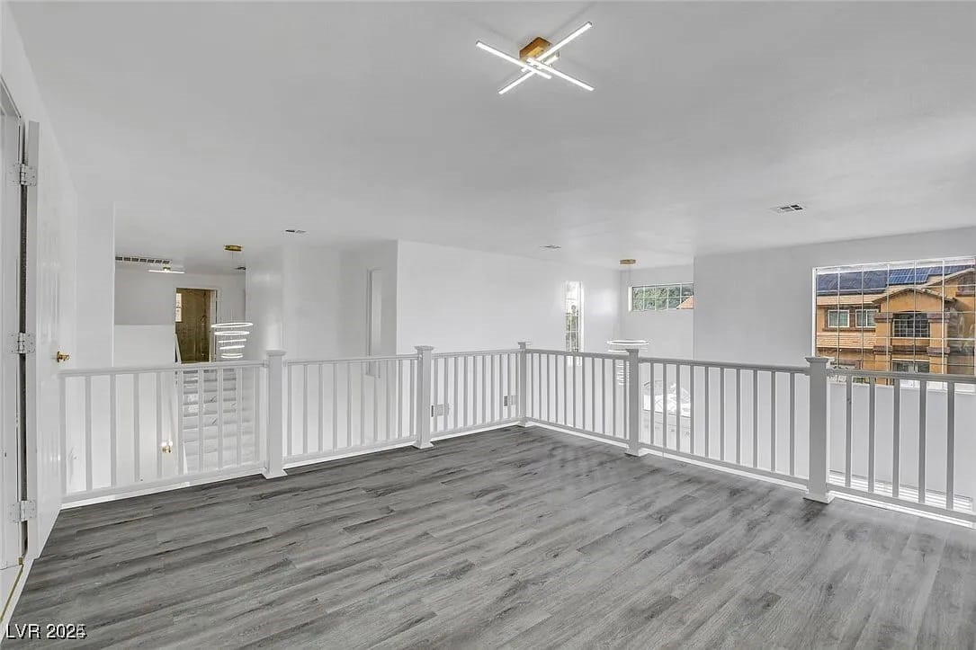 6315 North El Capitan Way Property Photo 16